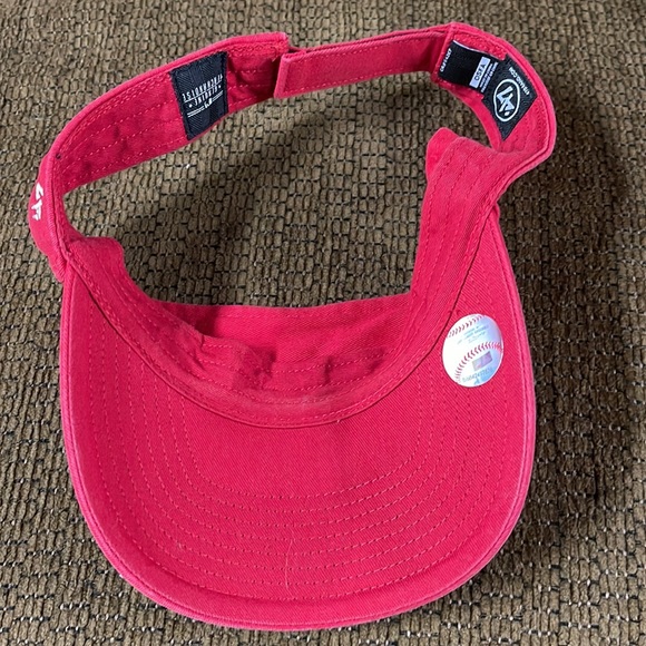 St. Louis Cardinals 2017 Spring Training Baseball Visor - Picture 2 of 9